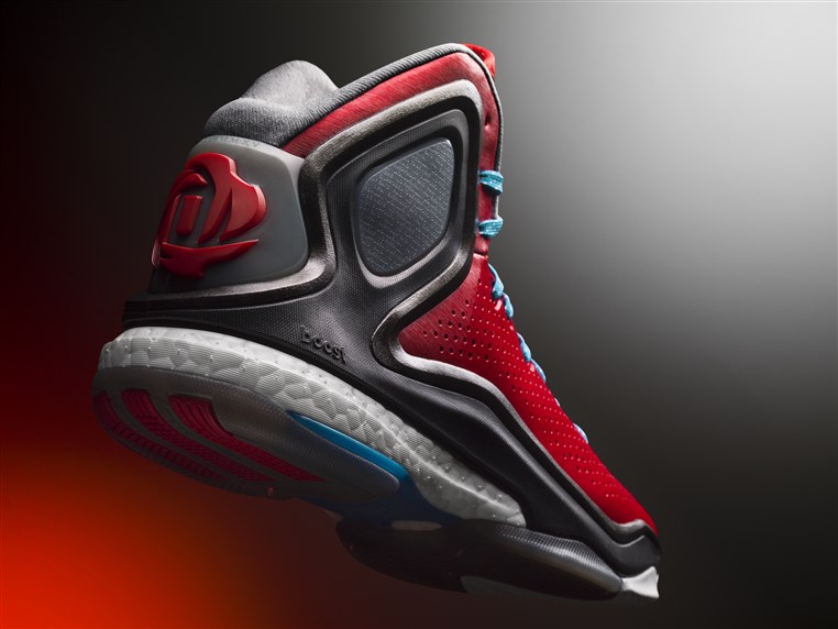 ADIDAS BRINGS GAME CHANGING ENERGY TO THE COURT WITH BOOST BASKETBALL SHOES 